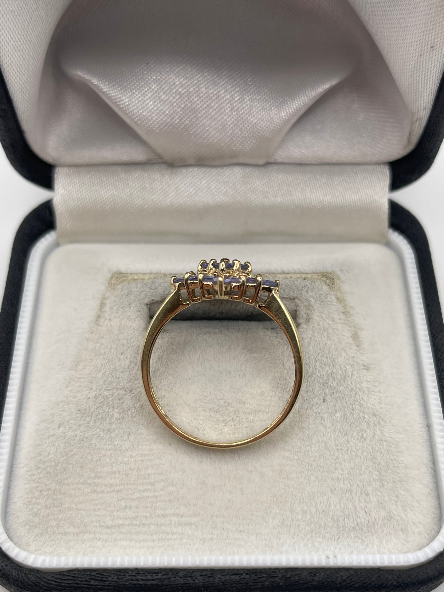 9ct gold tanzanite cluster ring