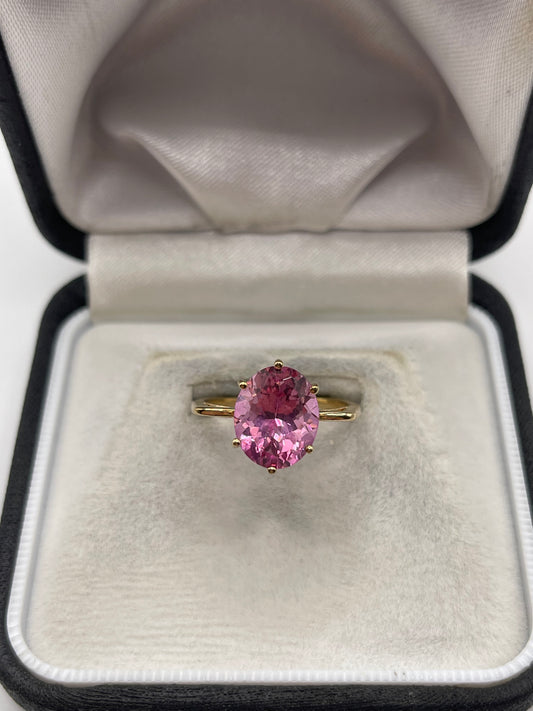 9ct gold pink topaz ring