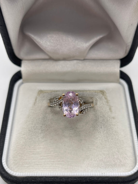9ct gold kunzite and zircon ring