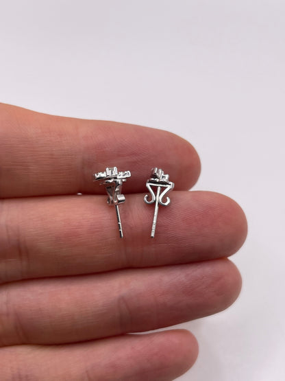 9ct gold diamond lightening earrings