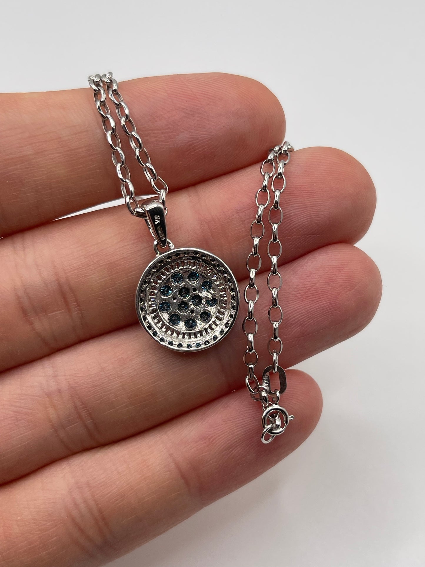 9ct white gold diamond cluster necklace