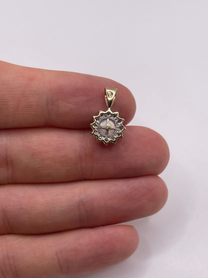 9ct gold pearl and diamond pendant