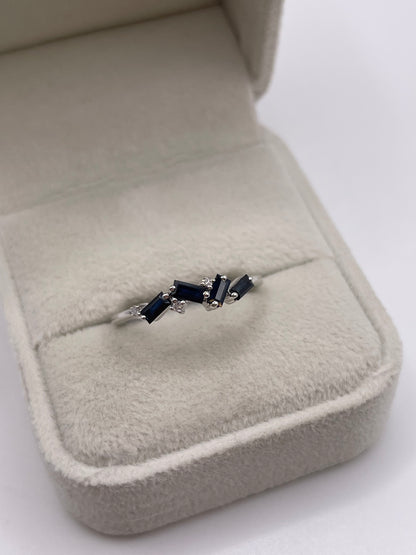 9ct white gold sapphire and diamond ring