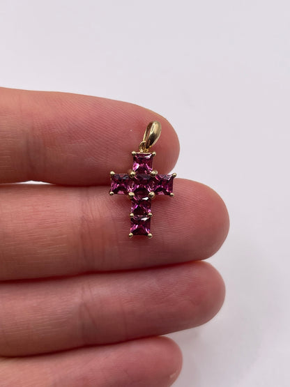 9ct gokd rhodalite garnet cross pendant