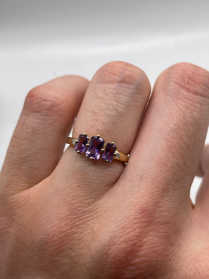 9ct gold amethyst and diamond ring