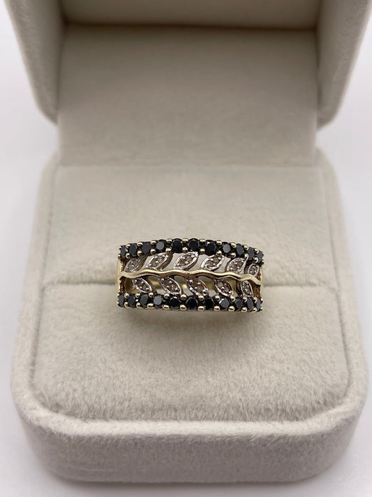 9ct gold diamond cluster ring