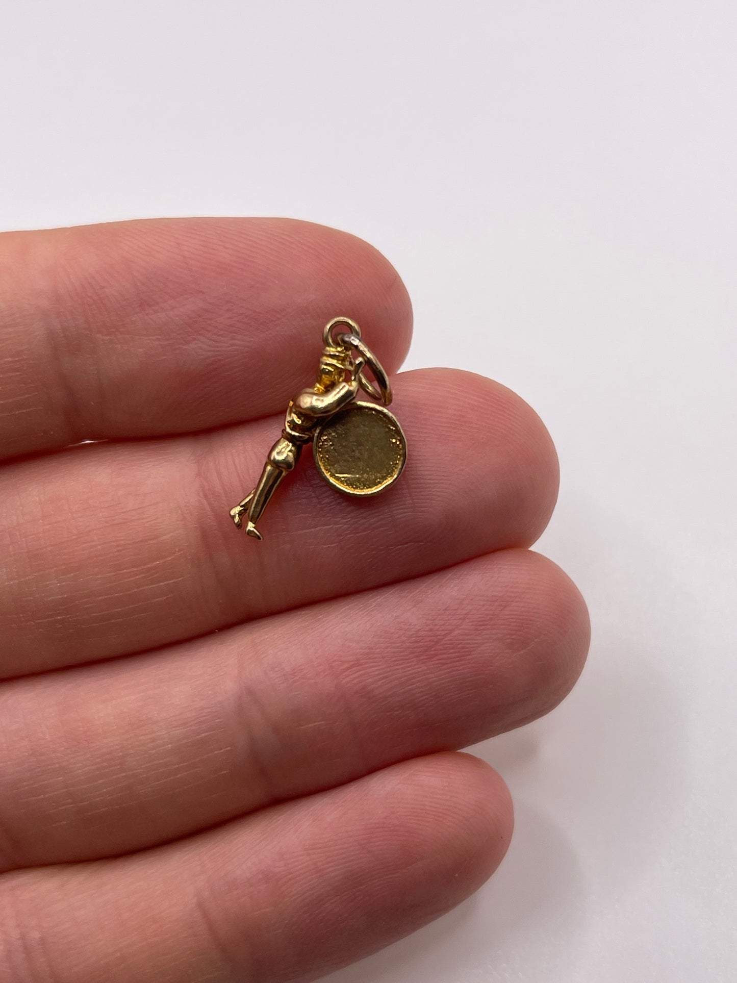 9ct gold drummer charm