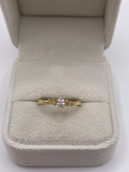 18ct gold diamond ring