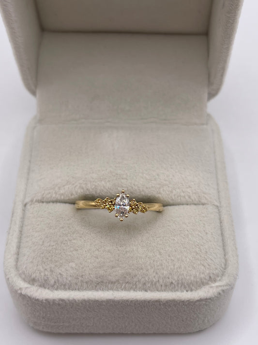 18ct gold diamond ring