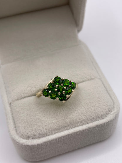 9ct gold diopside cluster ring