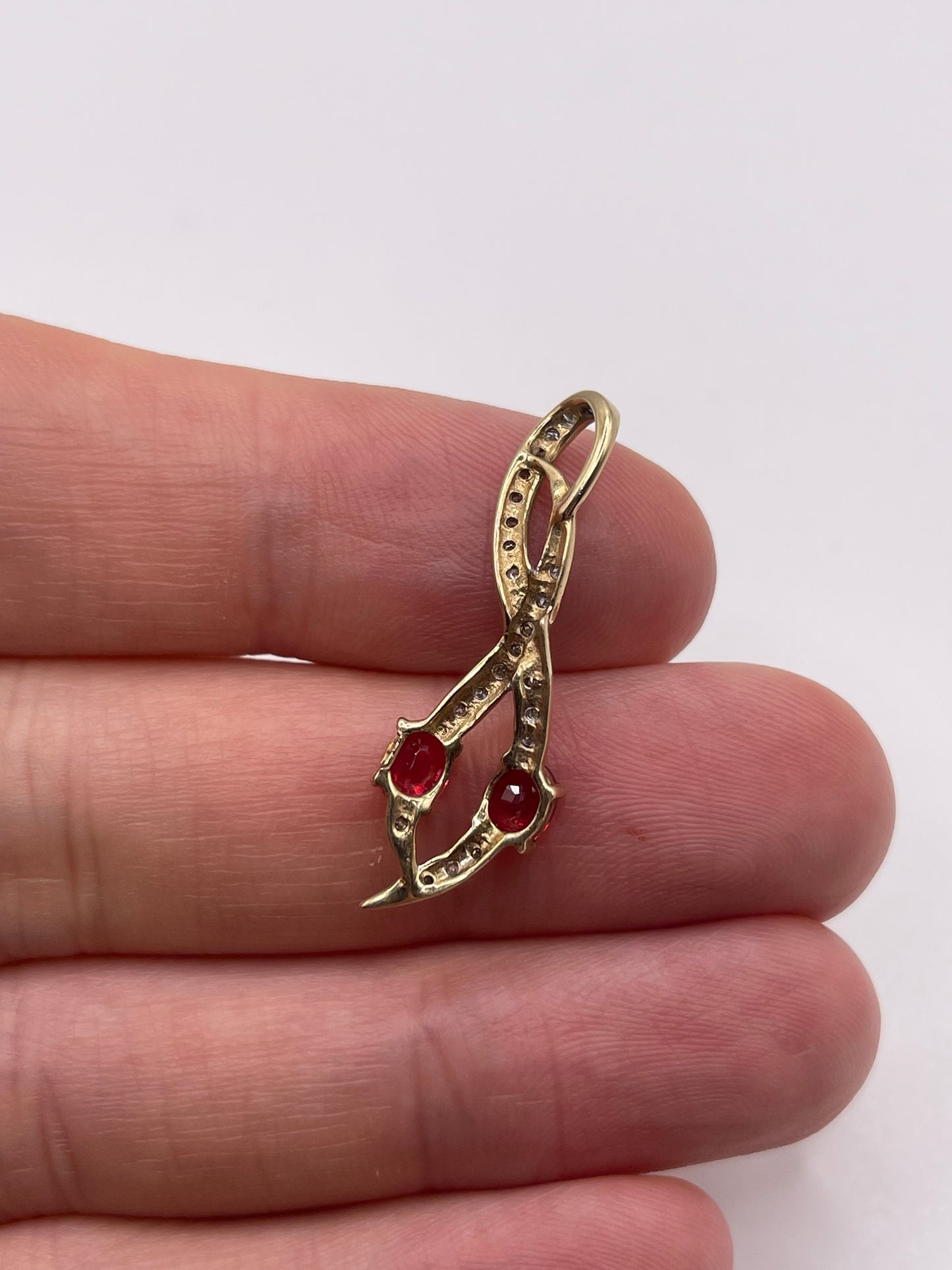 9ct gold spinel and diamond pendant