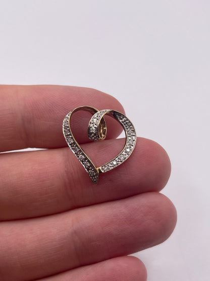 9ct gold diamond heart ring