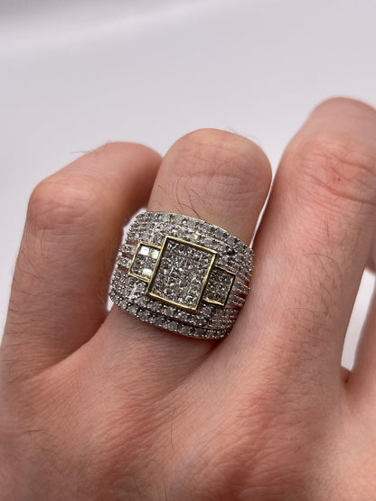 9ct gold 2ct diamond cluster ring