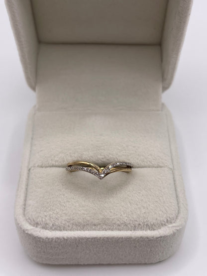 9ct gold diamond wishbone ring