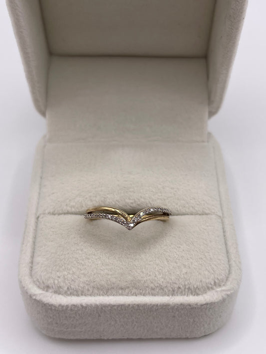9ct gold diamond wishbone ring