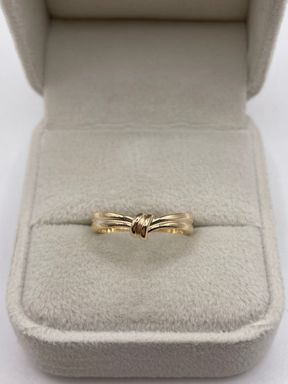 9ct gold wishbone ring