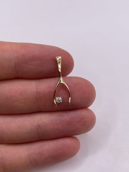 9ct gold cz wishbone pendant