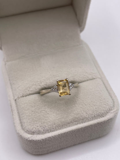 9ct white gold citrine and diamond ring