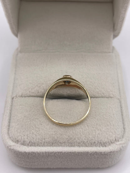 9ct gold blue topaz gypsy ring