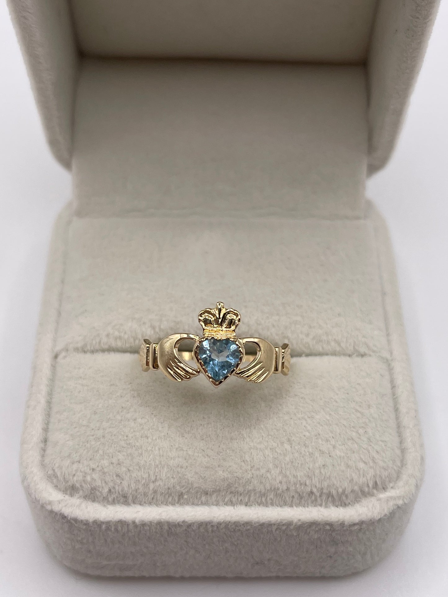 9ct gold topaz claddagh ring