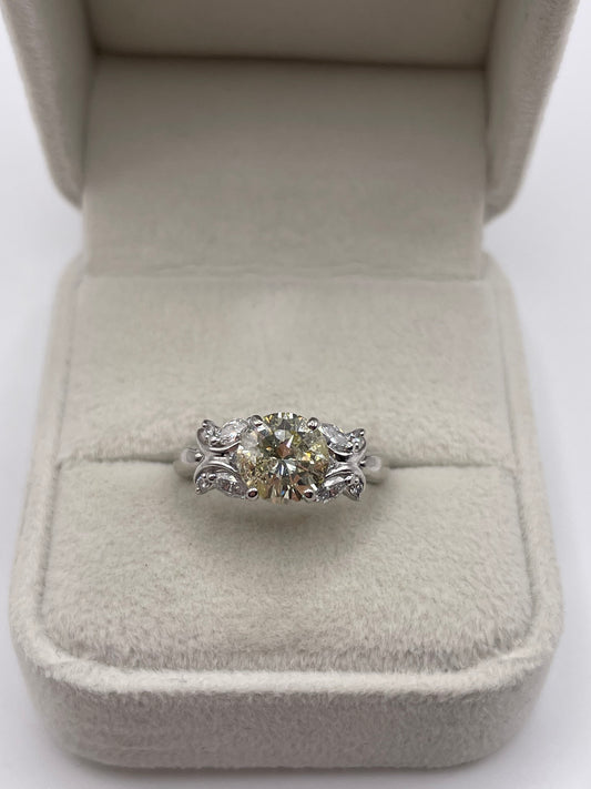 Platinum 2.16ct diamond ring