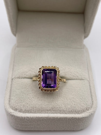 9ct gold amethyst ring