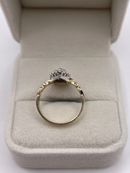 9ct gold peridot and diamond heart ring