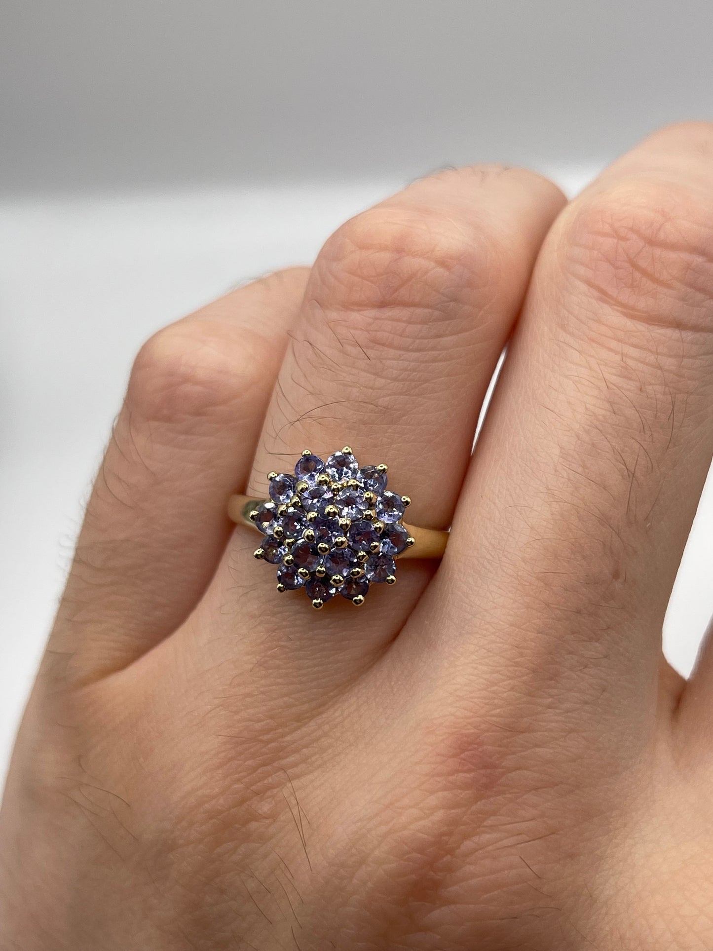 9ct gold tanzanite cluster ring