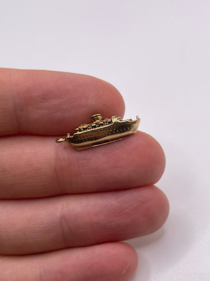 9ct gold ship charm