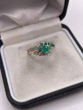 Load image into Gallery viewer, 9ct gold green agate and cz ring
