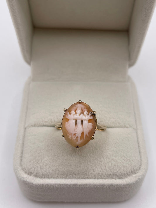 9ct gold cameo ring