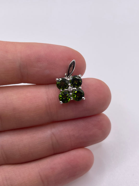 9ct white gold diopside and diamond pendant
