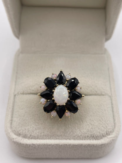 9ct gold opal and sapphire ring