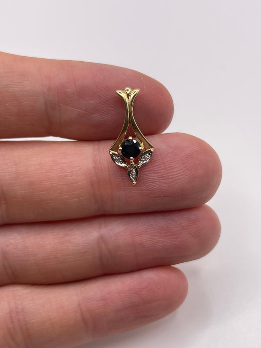 9ct gold sapphire and diamond pendant