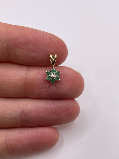 9ct gold emerald and diamond pendant