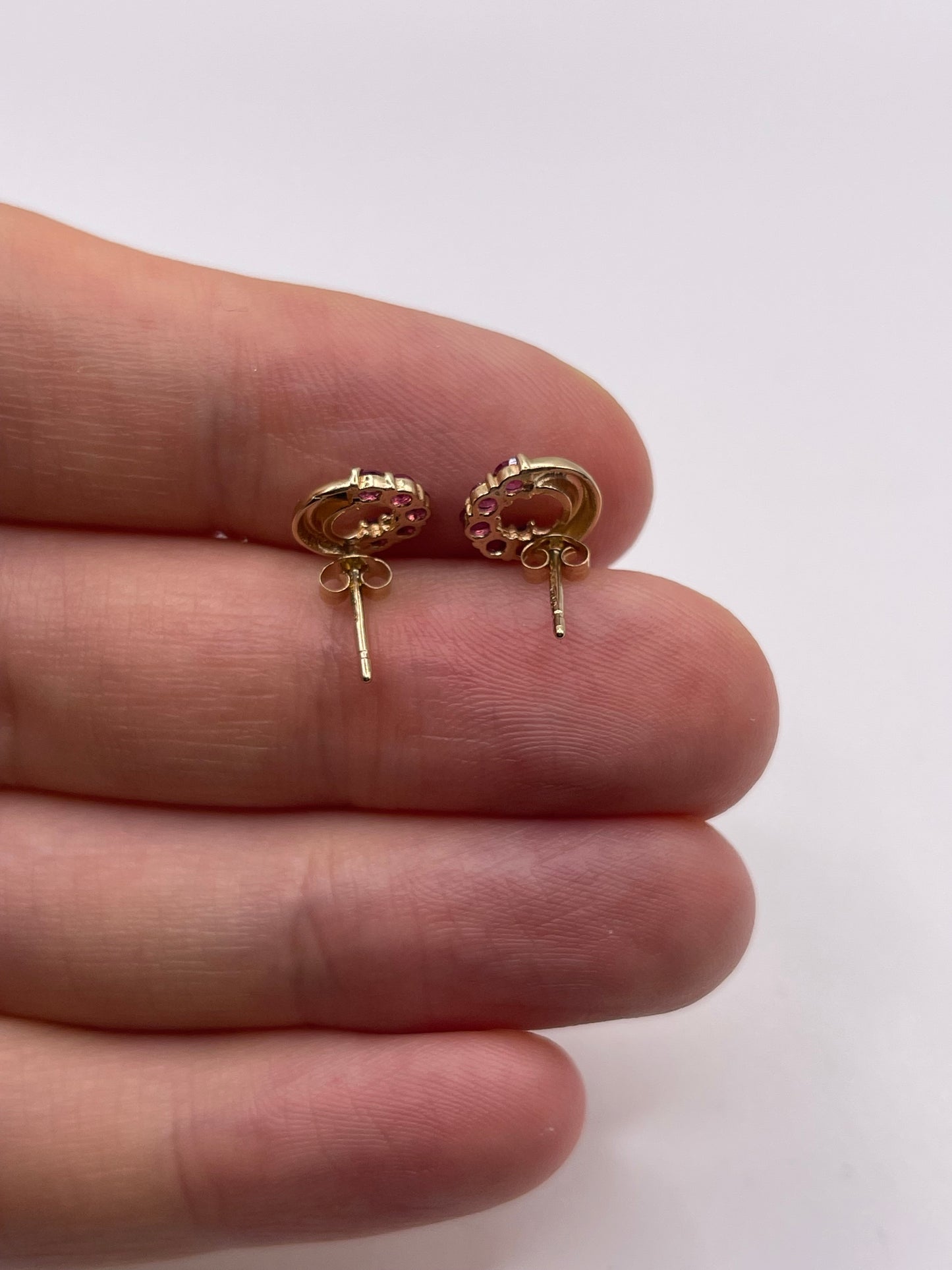 9ct gold ruby earrings