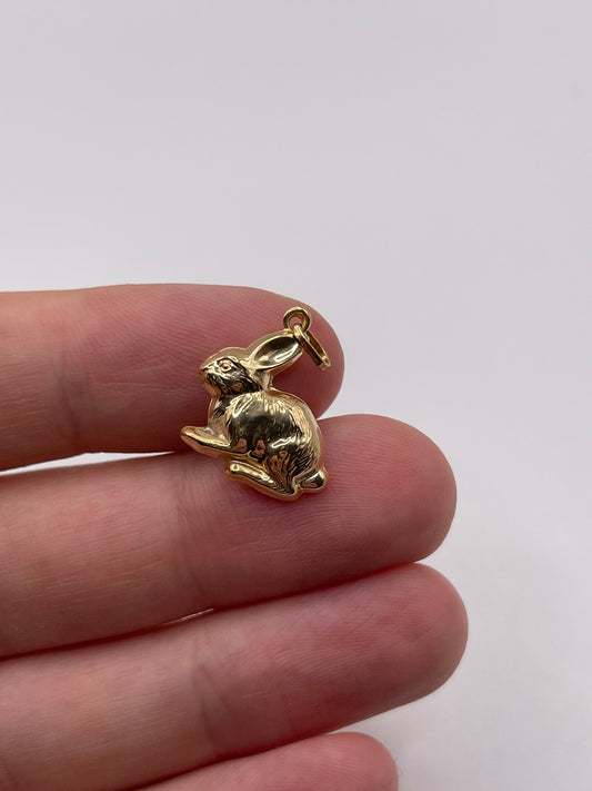 9ct gold rabbit charm