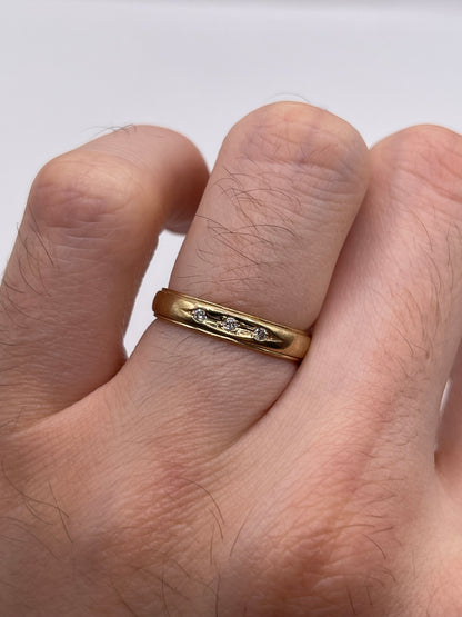 9ct gold diamond ring