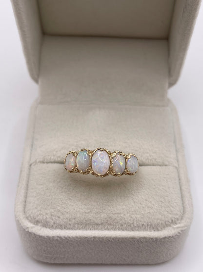 9ct gold opal ring