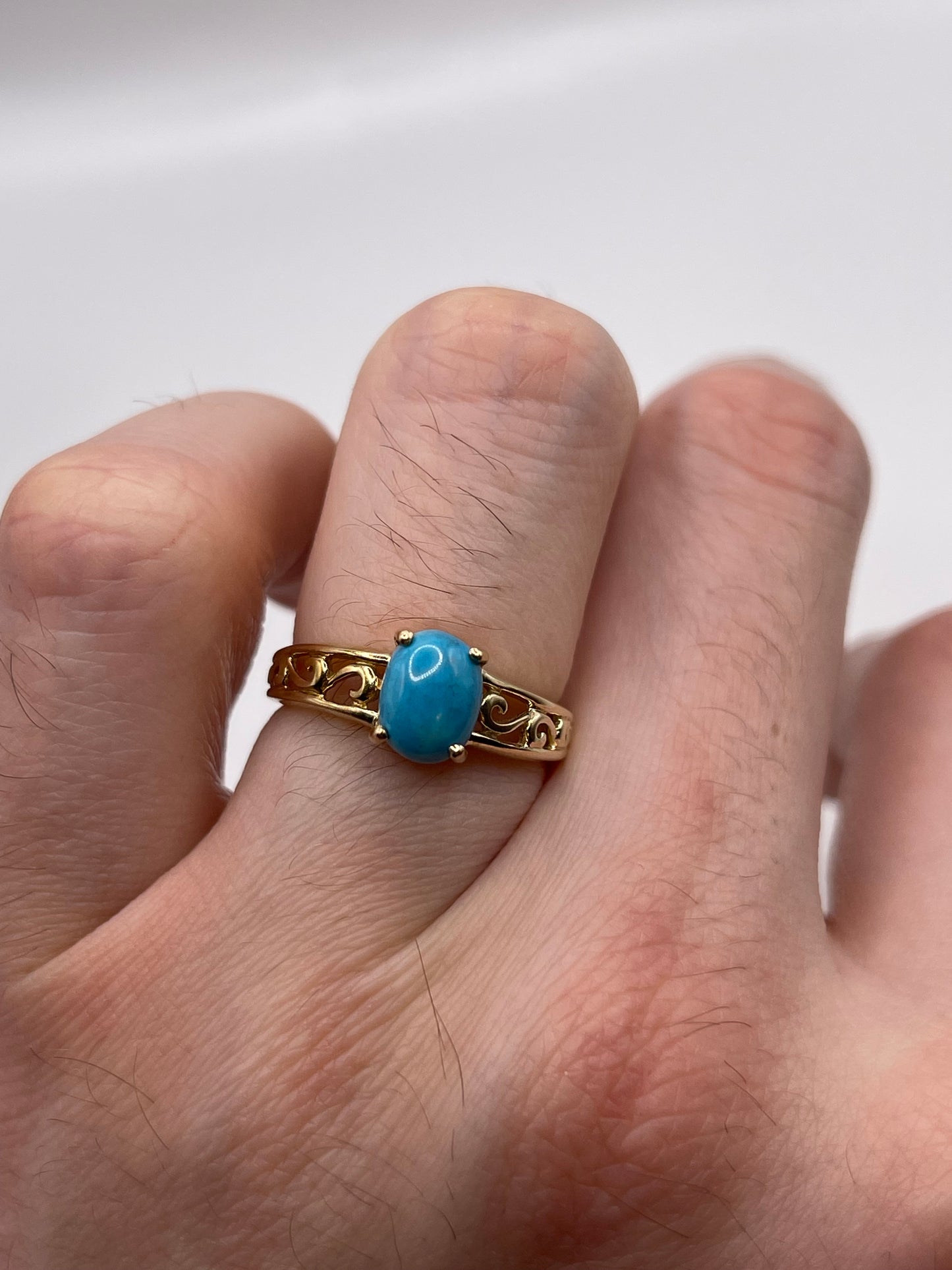 9ct gold turquoise ring