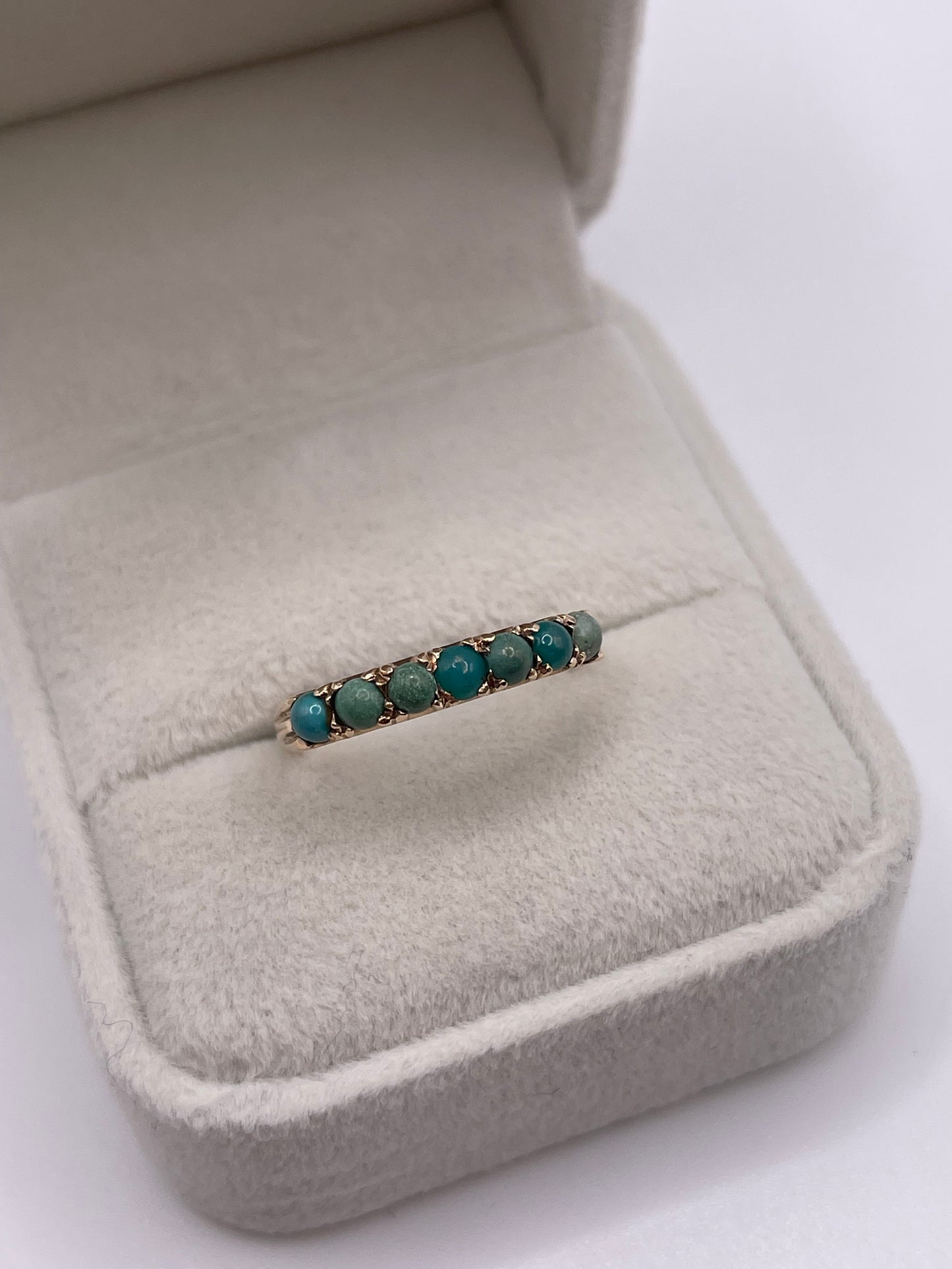 9ct gold turquoise ring
