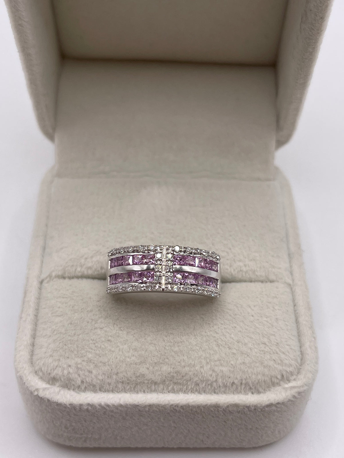 9ct white gold pink sapphire and diamond ring