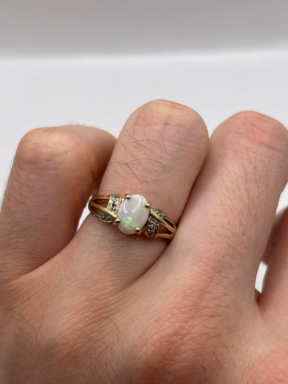 9ct gold opal and diamond ring