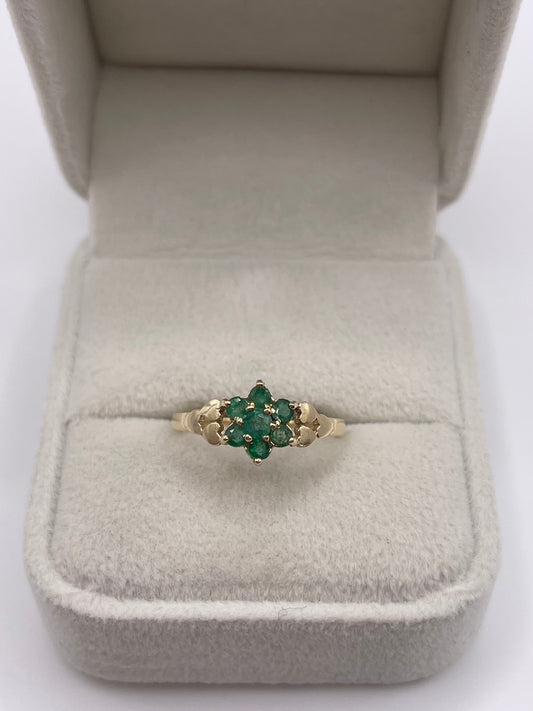 9ct gold emerald cluster ring