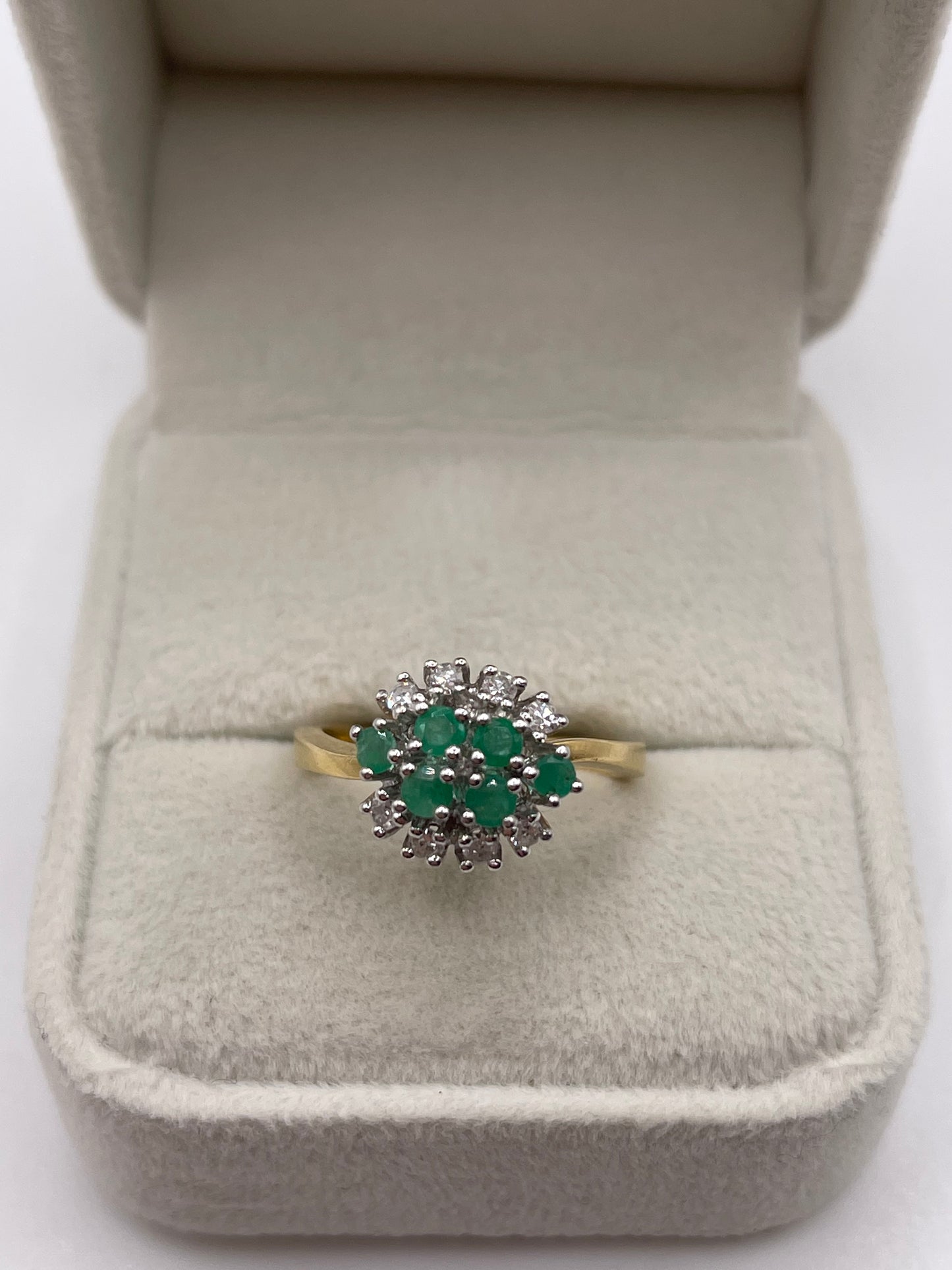 18ct gold emerald and diamond ring