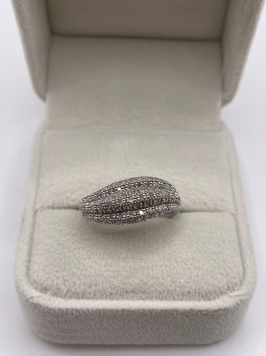 9ct white gold diamond cluster ring