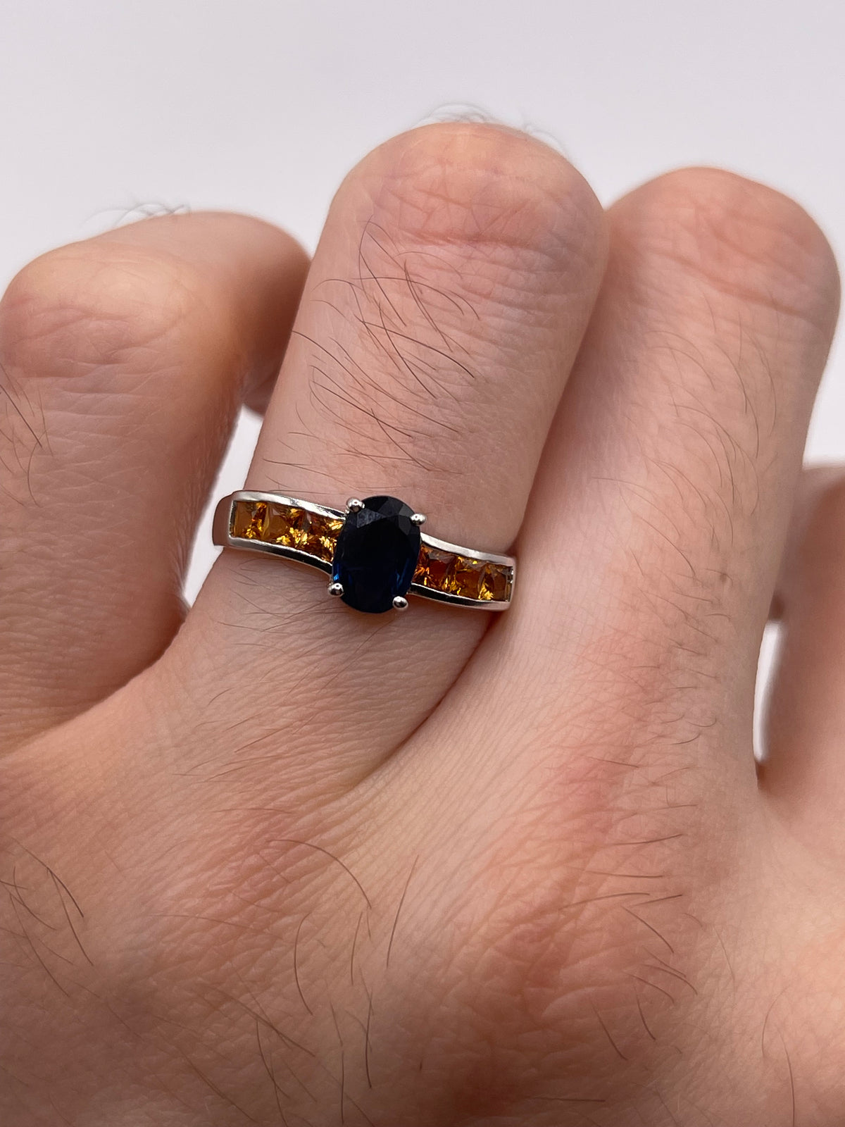 14ct white gold sapphire ring