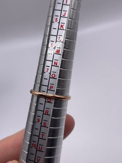 Antique 9ct rose gold opal ring