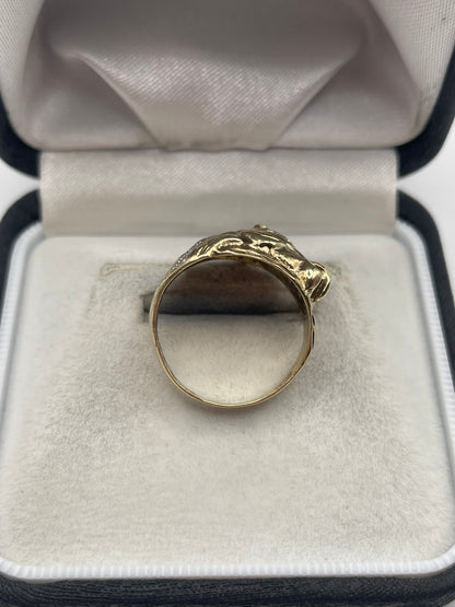 9ct gold garnet and diamond horse ring
