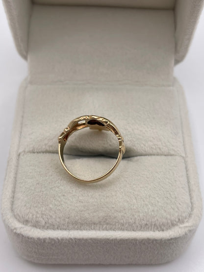9ct gold claddagh ring